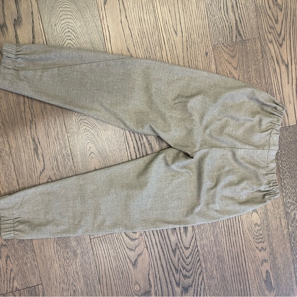 Babaton Aritzia Trousers High Rise Pants Soft XXS fits XS-S - Picture 3 of 11